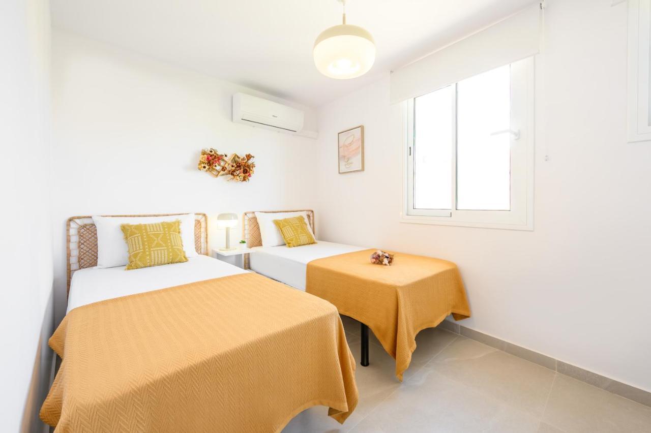 2 Bedroom, New, 1 Min To The Beach, City Center- Picasso By 10Tosea Fuengirola Ngoại thất bức ảnh